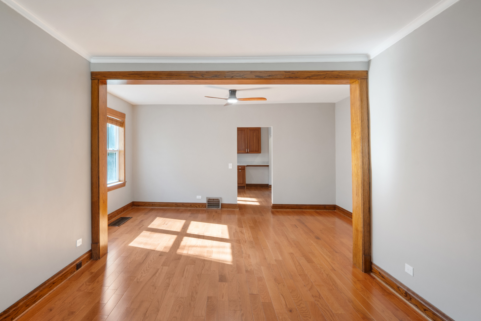 9123 Sherman Avenue, Brookfield, IL 60513