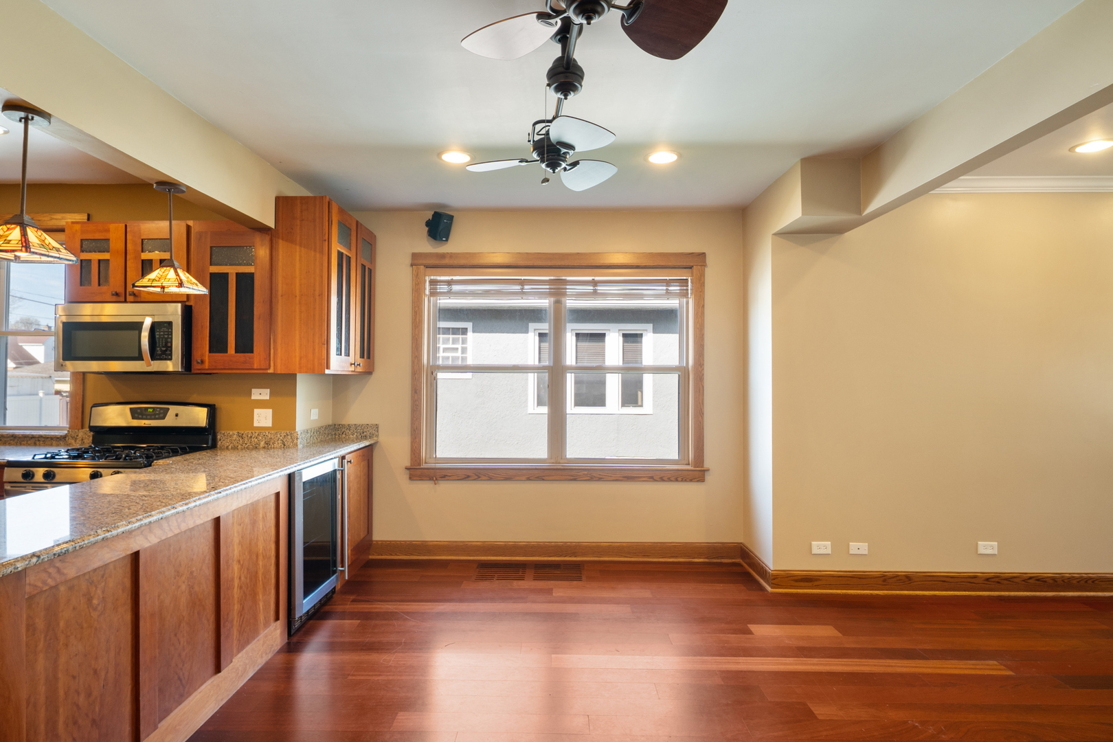 9123 Sherman Avenue, Brookfield, IL 60513