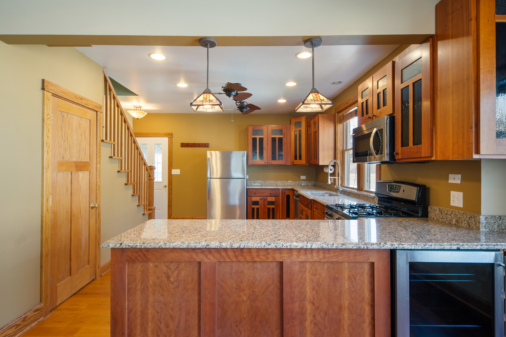 9123 Sherman Avenue, Brookfield, IL 60513