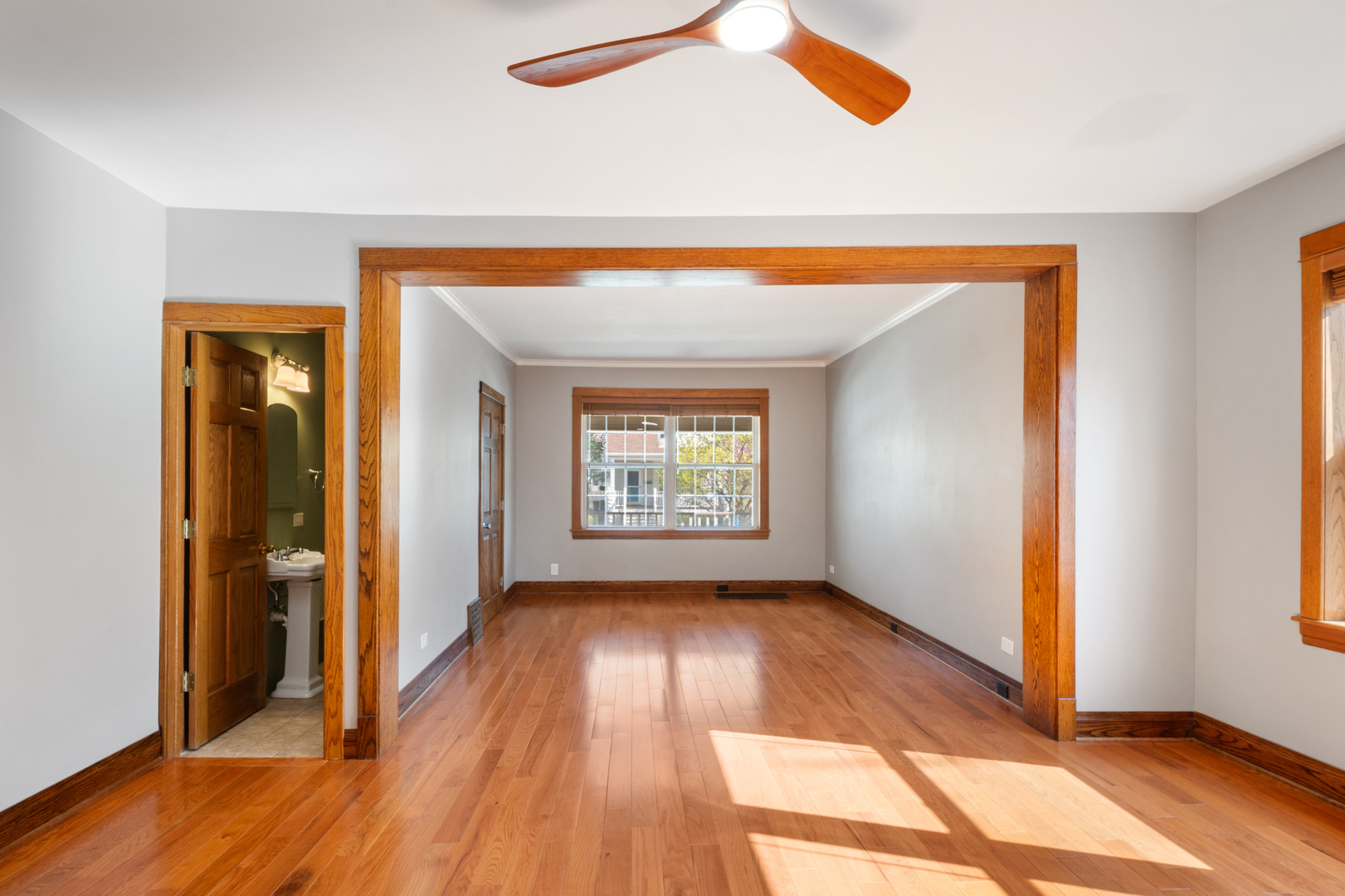 9123 Sherman Avenue, Brookfield, IL 60513