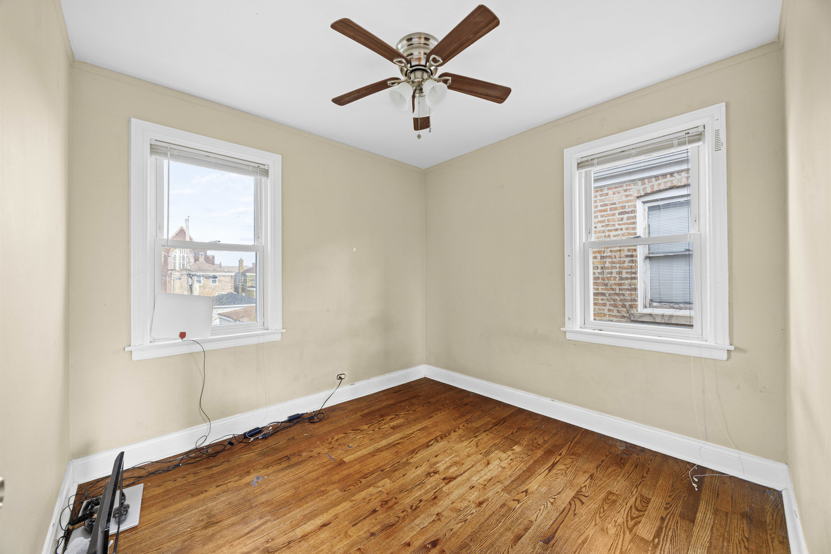 7801 S Winchester Avenue, Chicago, IL 60620