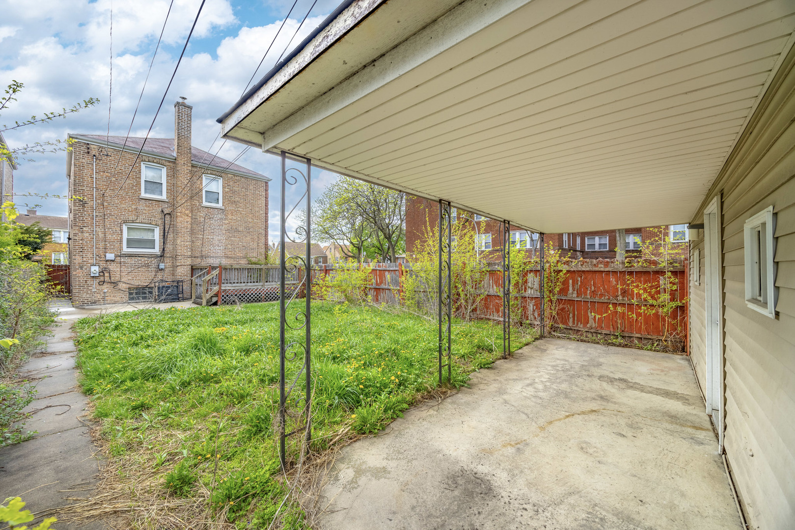 7801 S Winchester Avenue, Chicago, IL 60620