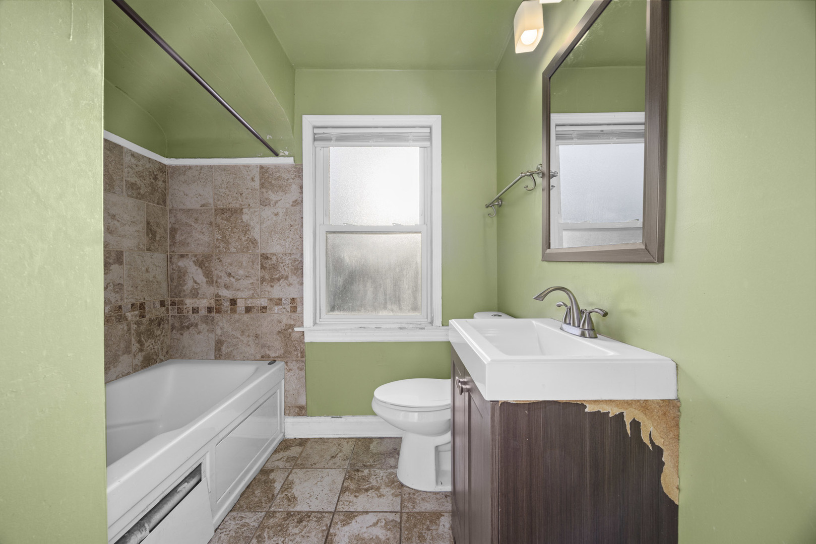 7801 S Winchester Avenue, Chicago, IL 60620