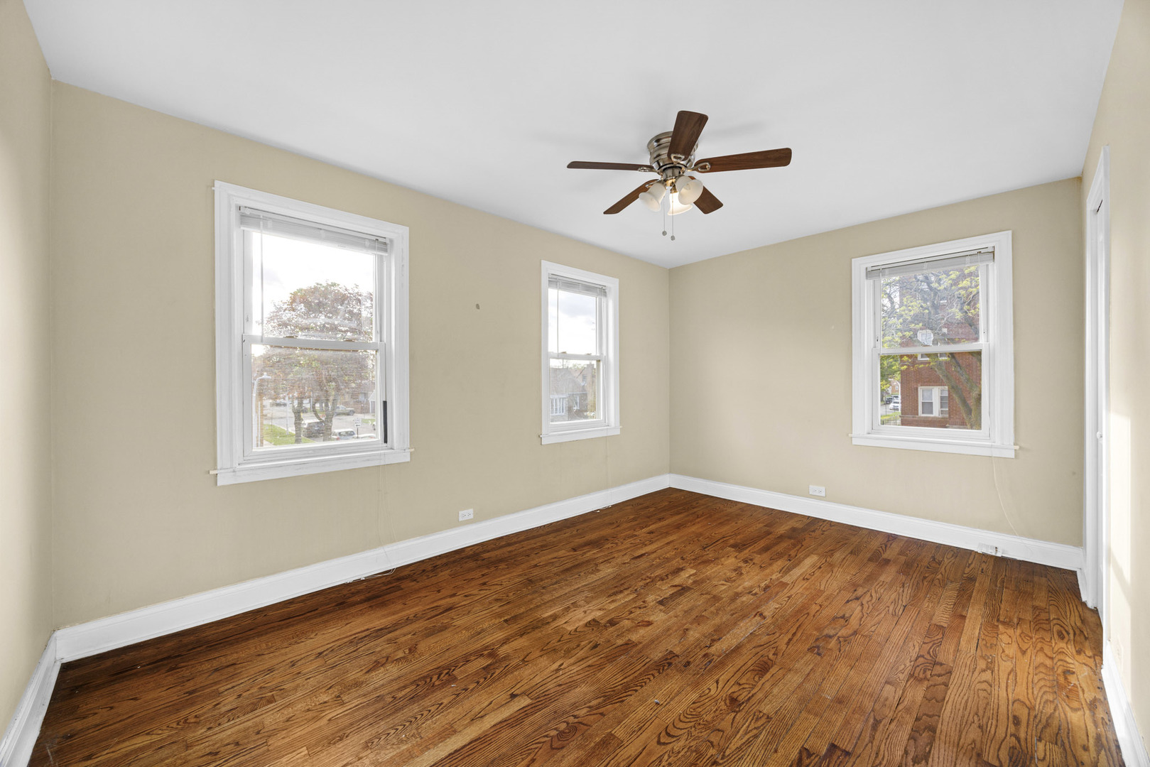 7801 S Winchester Avenue, Chicago, IL 60620