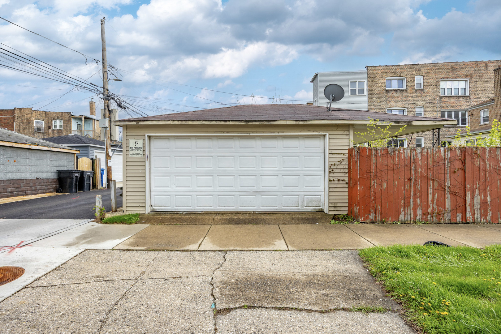 7801 S Winchester Avenue, Chicago, IL 60620