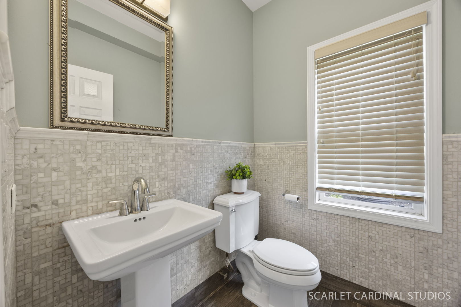 2494 Adamsway Drive, Aurora, IL 60502