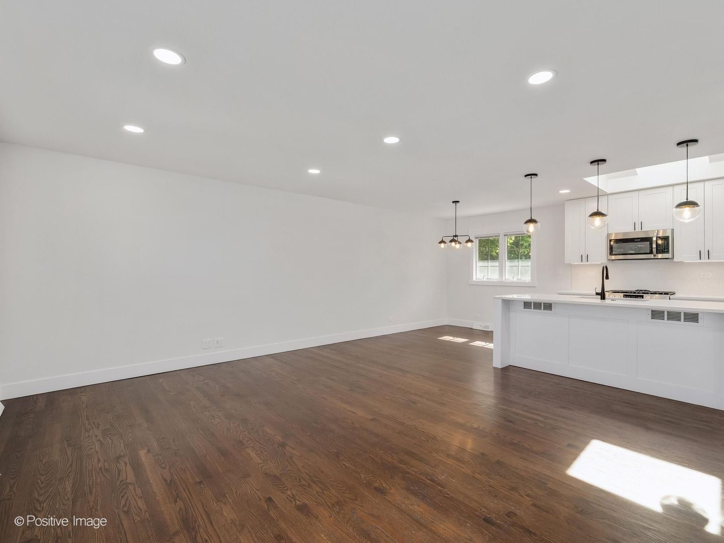 808 Delles Road, Wheaton, IL 60189