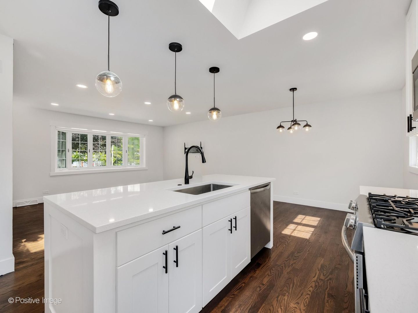 808 Delles Road, Wheaton, IL 60189