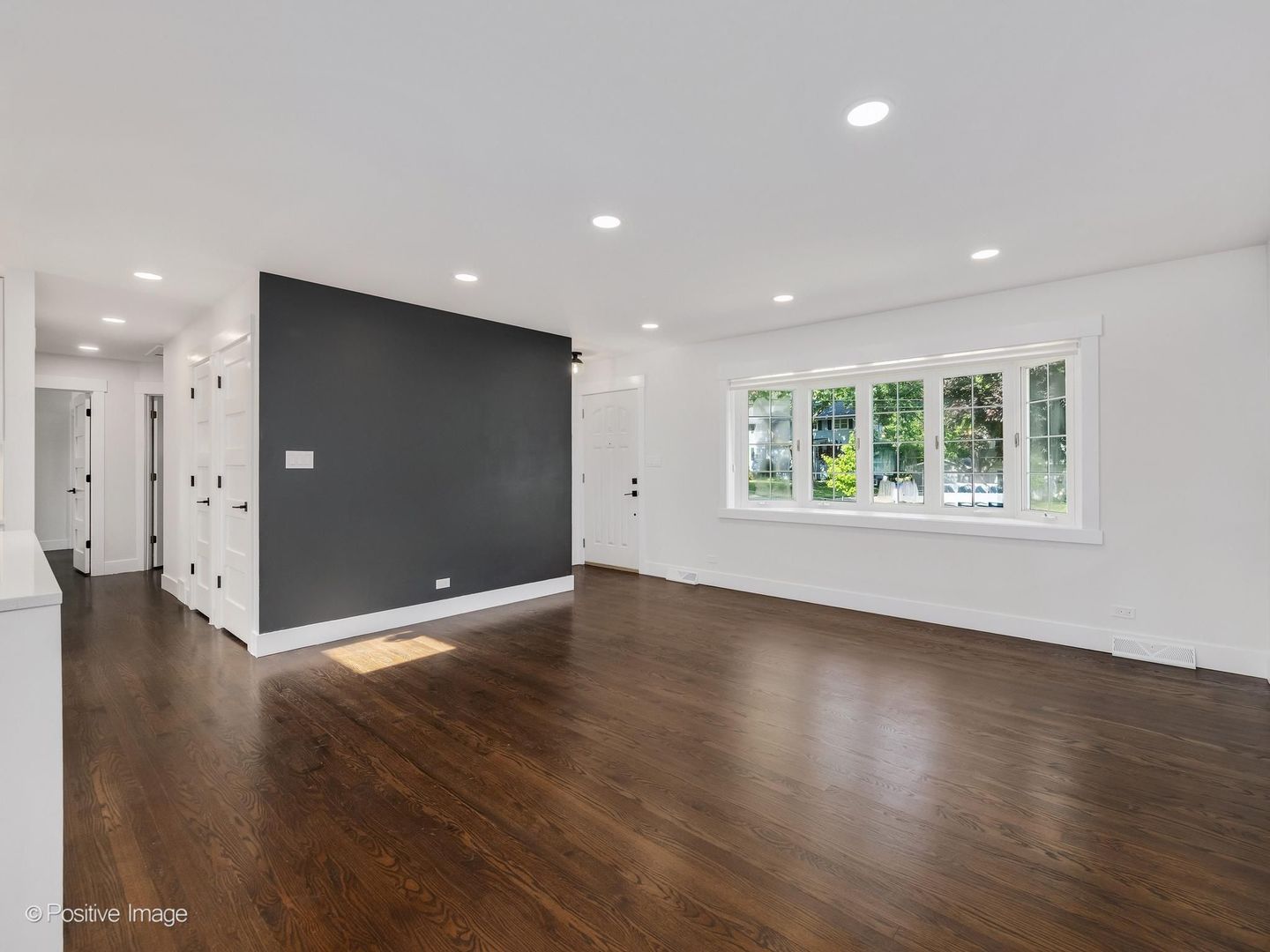 808 Delles Road, Wheaton, IL 60189