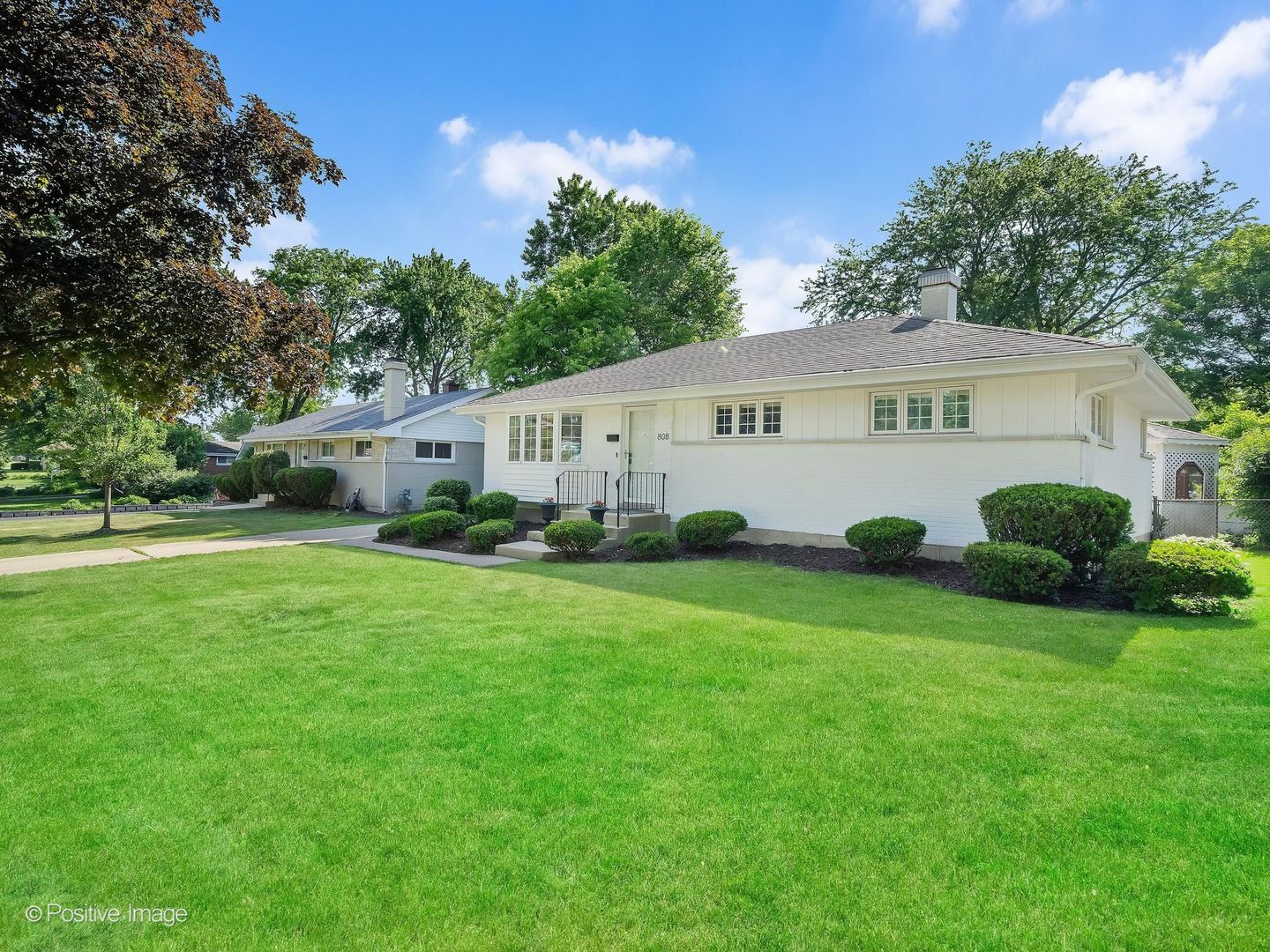 808 Delles Road, Wheaton, IL 60189