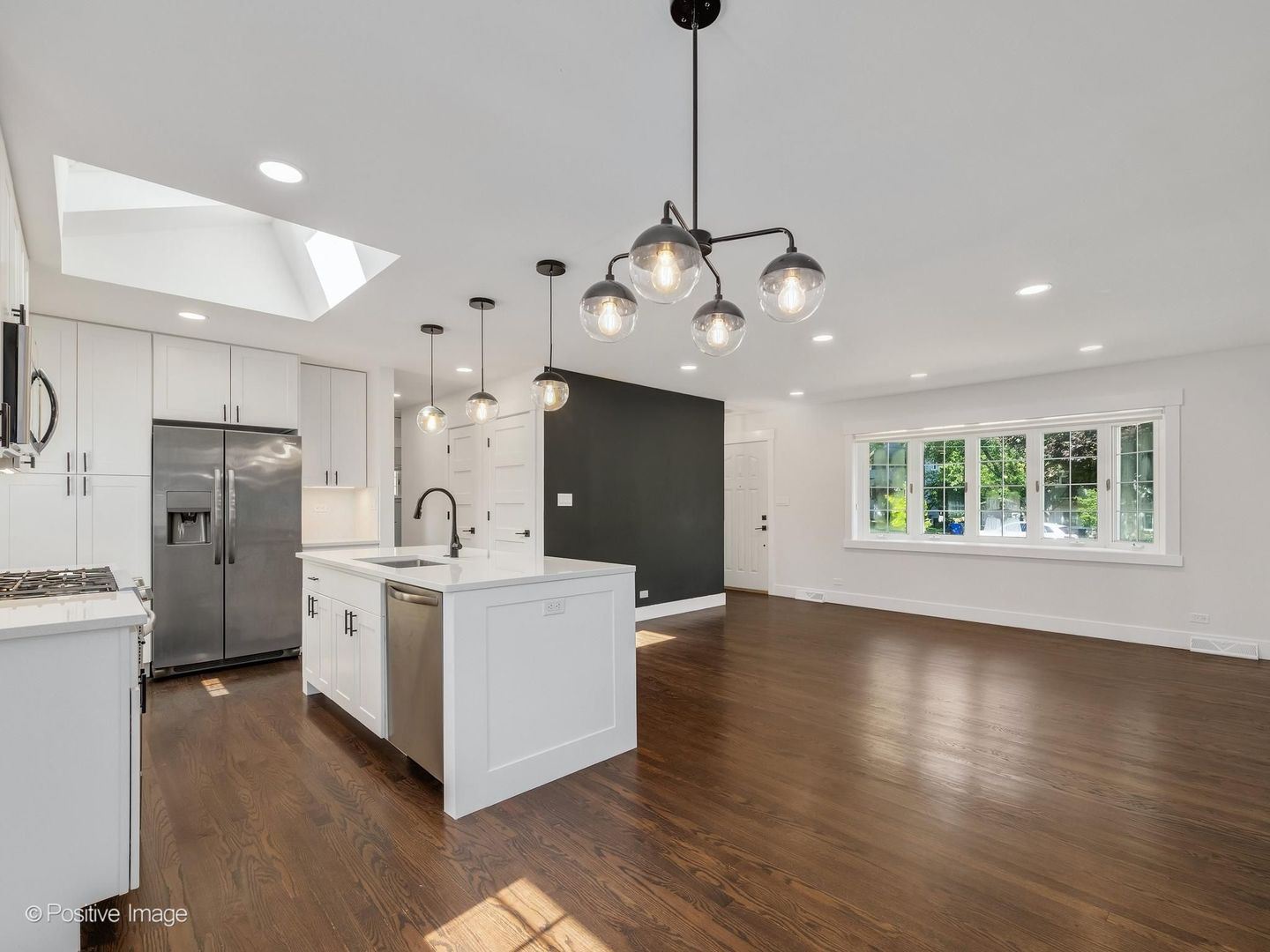 808 Delles Road, Wheaton, IL 60189