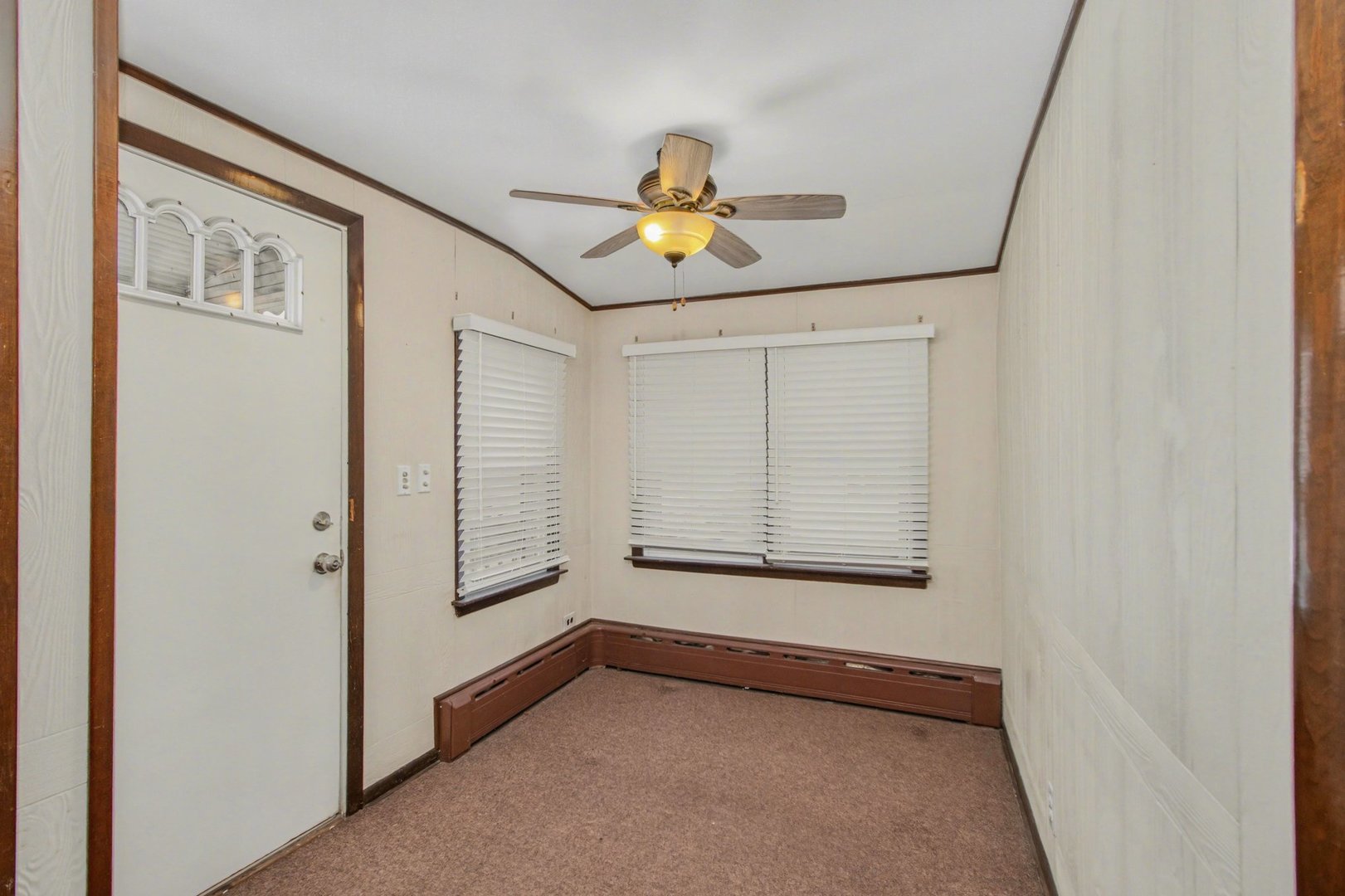 5335 N Moody Avenue, Chicago, IL 60630