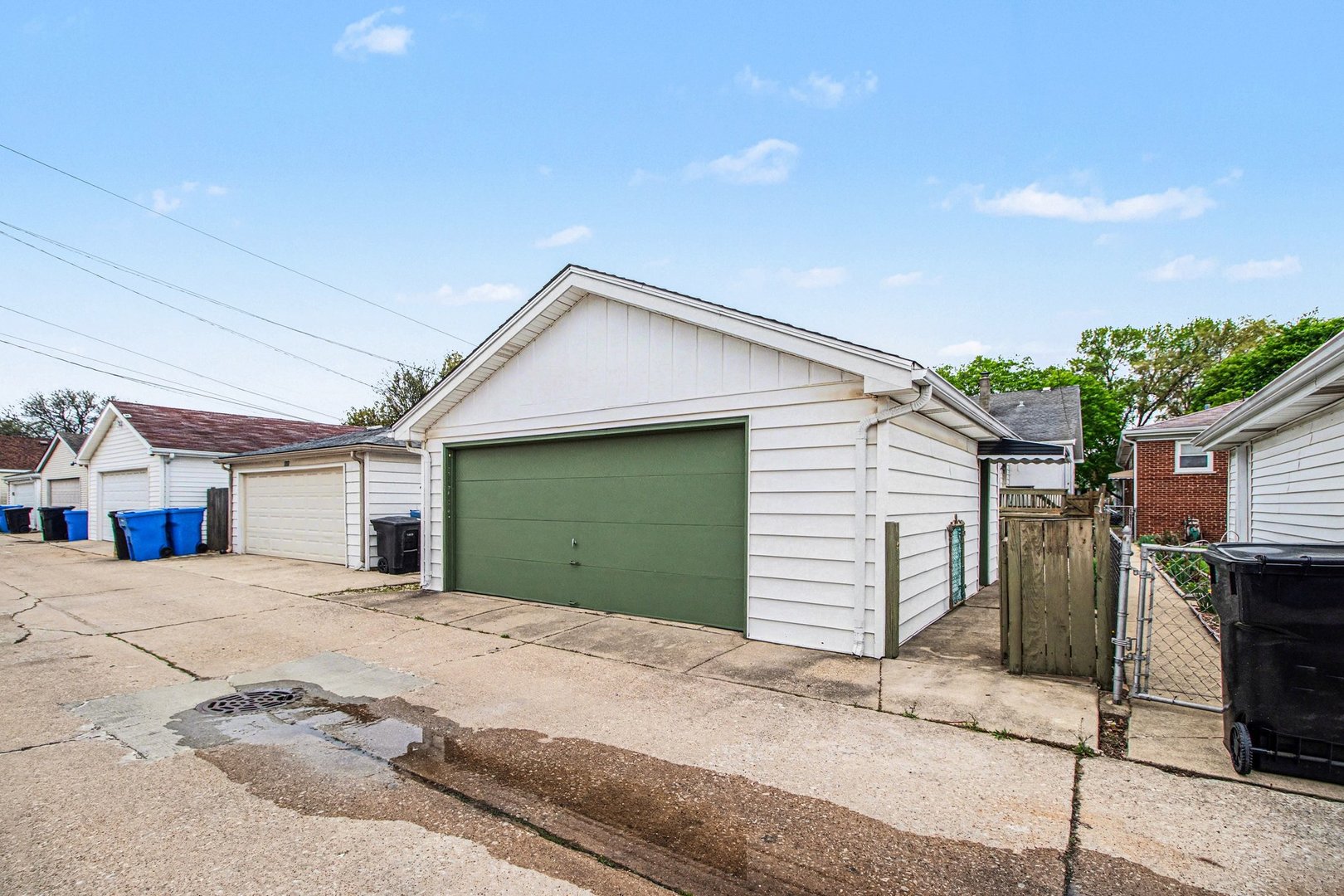 5335 N Moody Avenue, Chicago, IL 60630