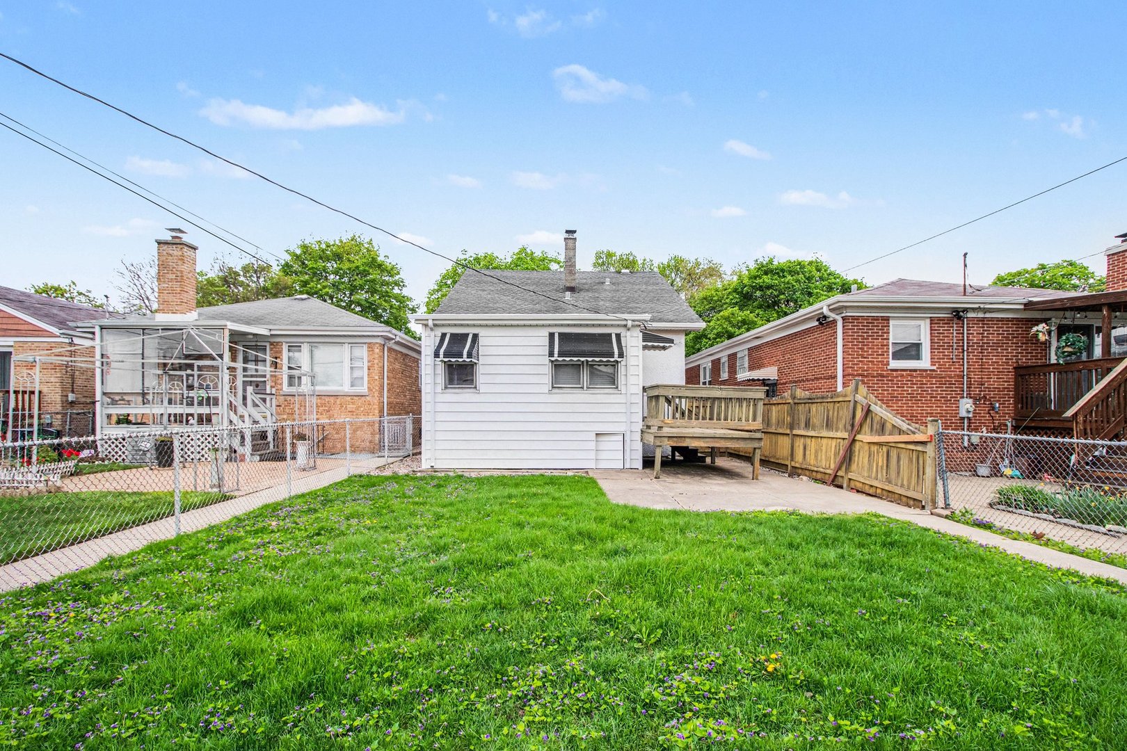 5335 N Moody Avenue, Chicago, IL 60630