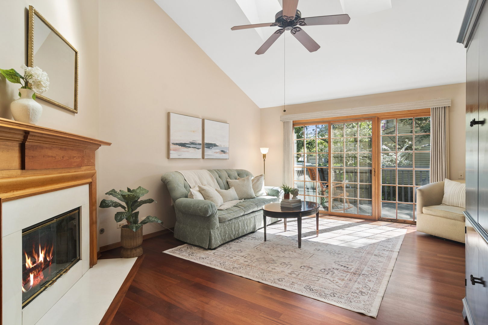 525 Cherbourg Drive, Buffalo Grove, IL 60089