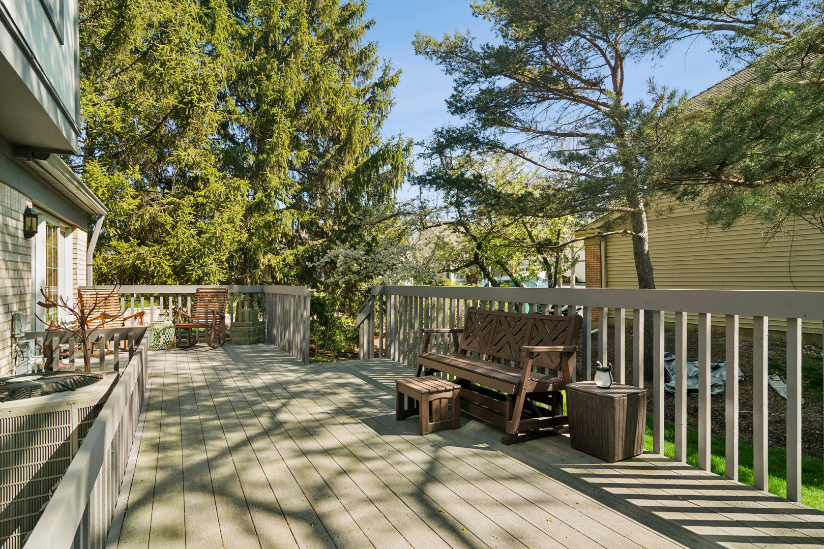 525 Cherbourg Drive, Buffalo Grove, IL 60089