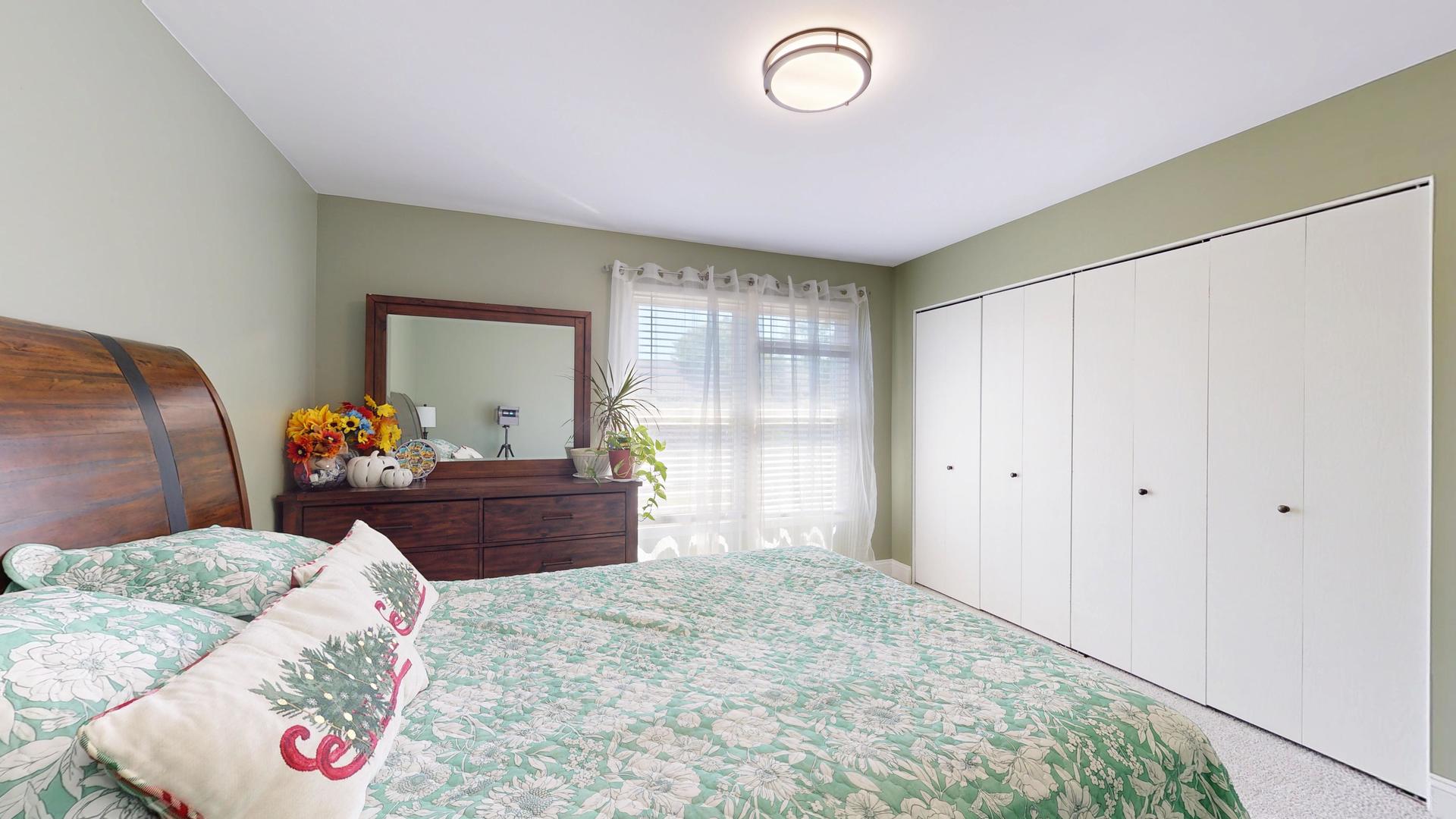 426 Farmhill Circle, Wauconda, IL 60084