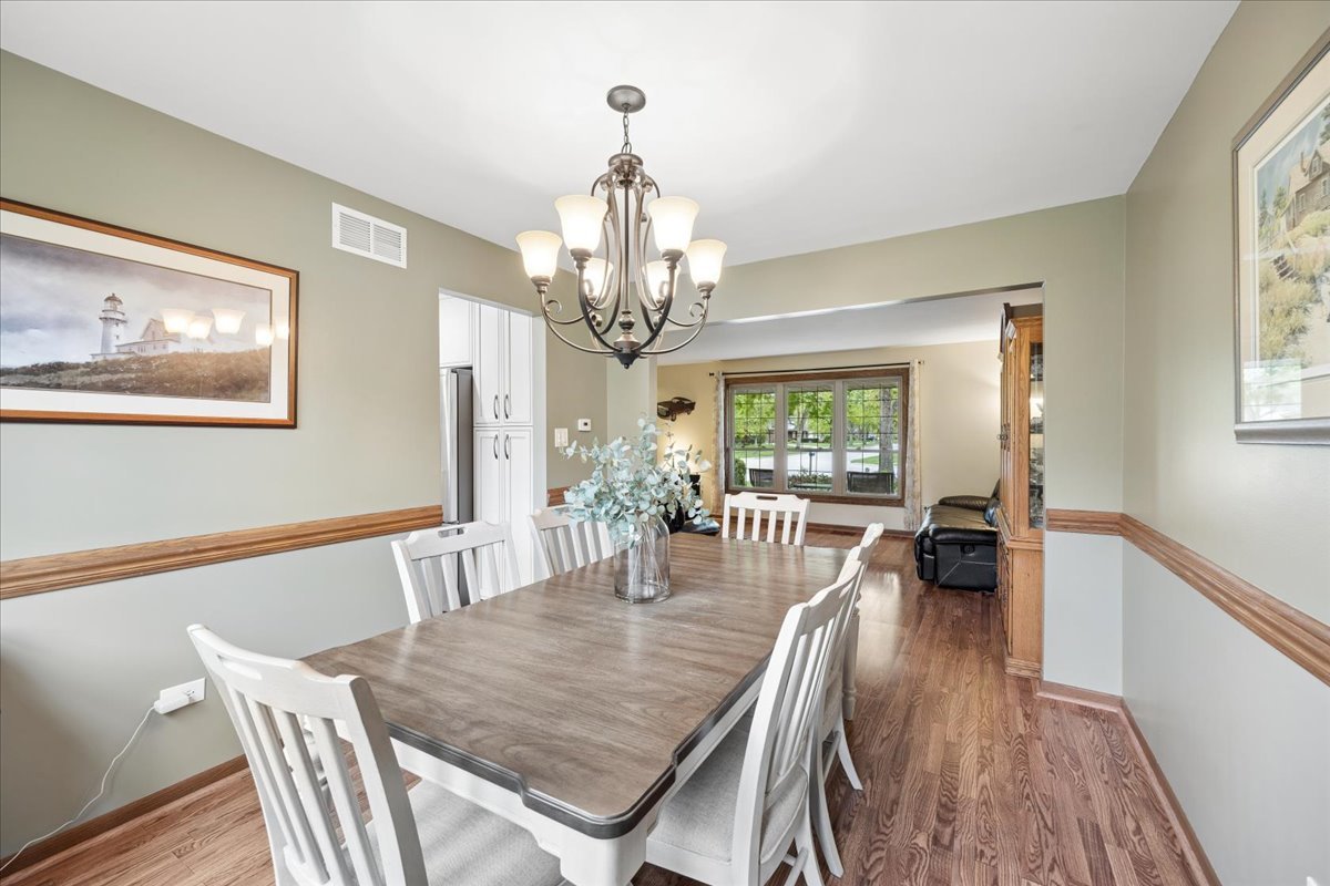 512 68th Street, Downers Grove, IL 60516