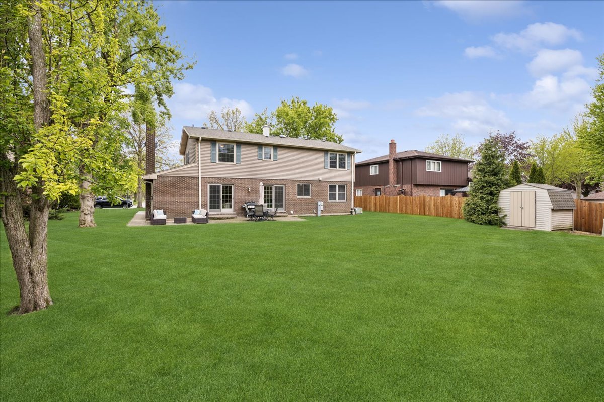 512 68th Street, Downers Grove, IL 60516