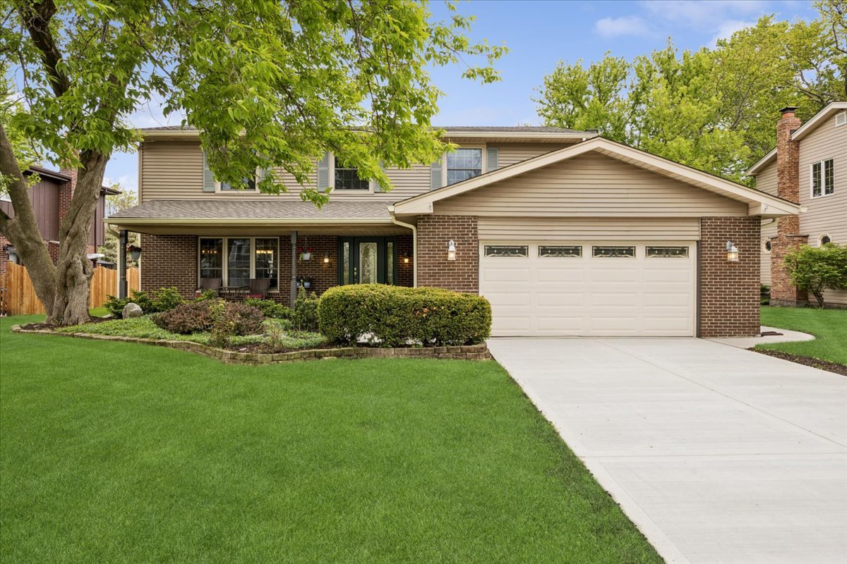 512 68th Street, Downers Grove, IL 60516