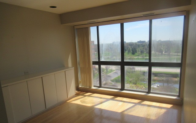 701 Forum Square #607, Glenview, IL 60025