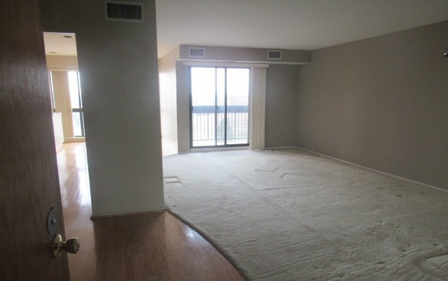 701 Forum Square #607, Glenview, IL 60025