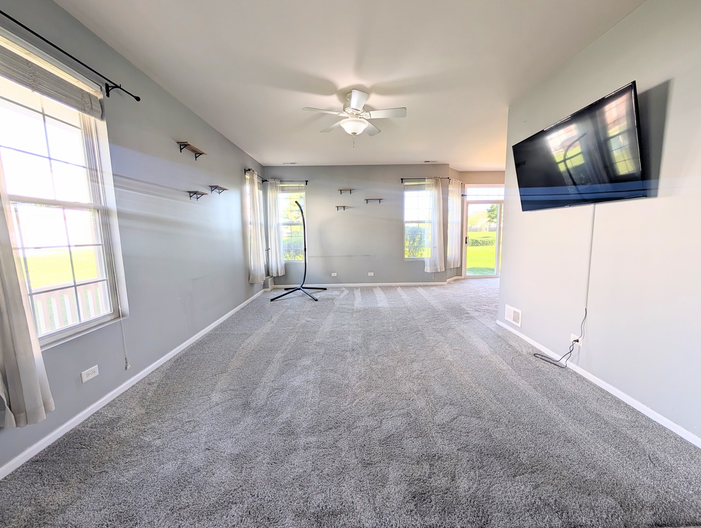 1014 HERON Circle, Joliet, IL 60431