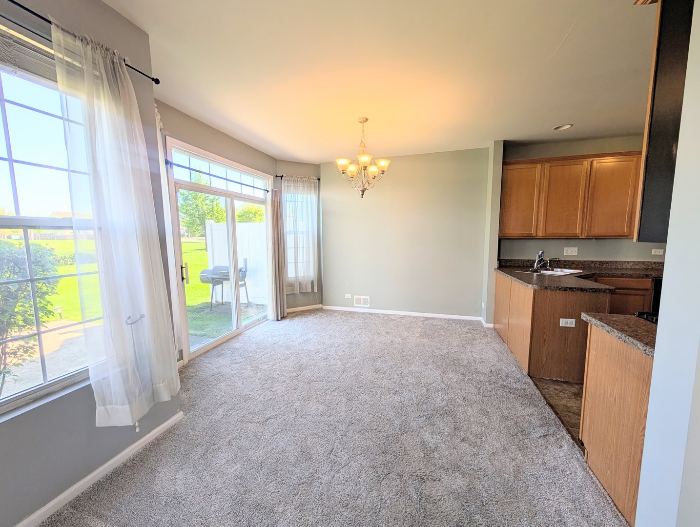 1014 HERON Circle, Joliet, IL 60431