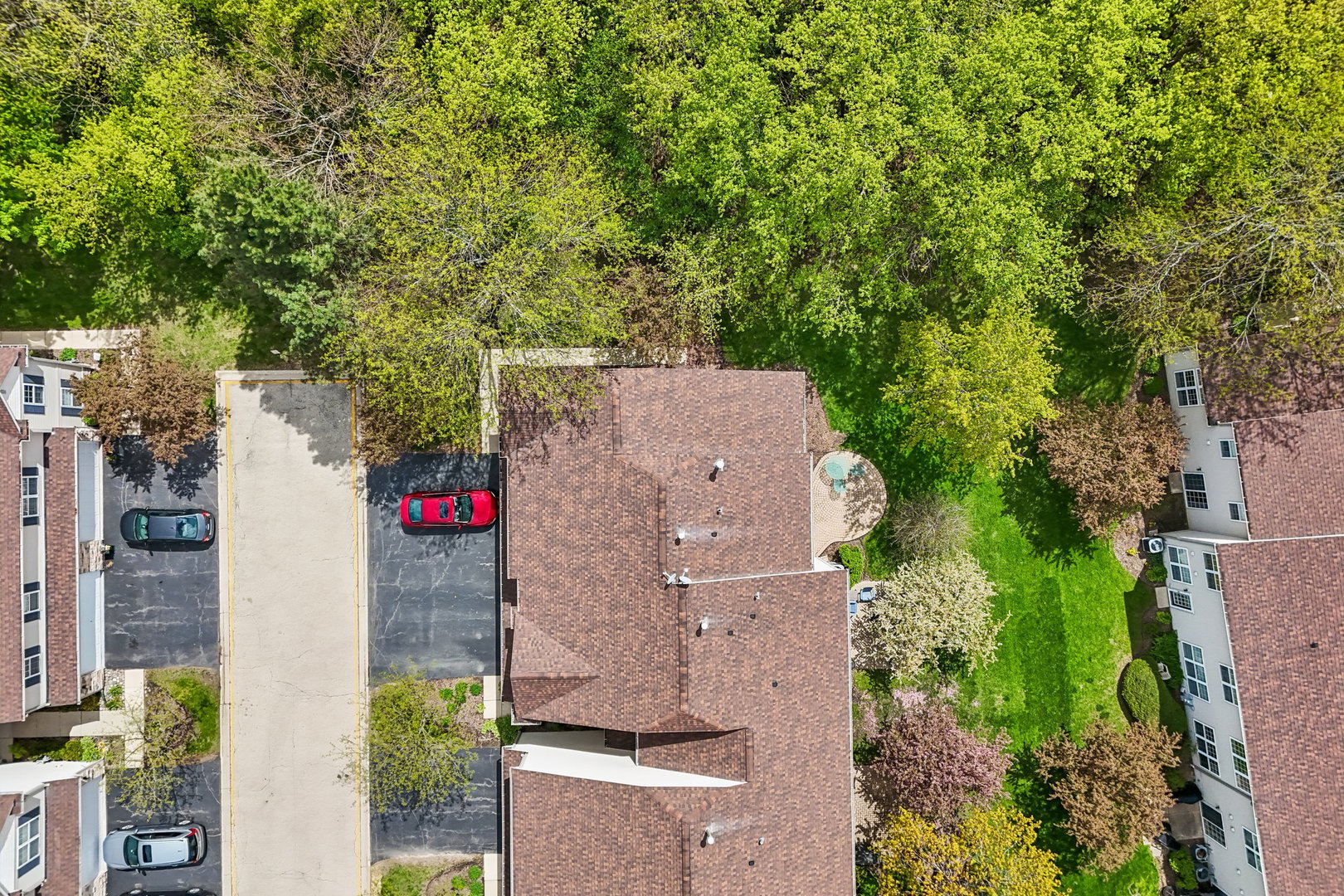 612 Shakespeare Drive, Grayslake, IL 60030