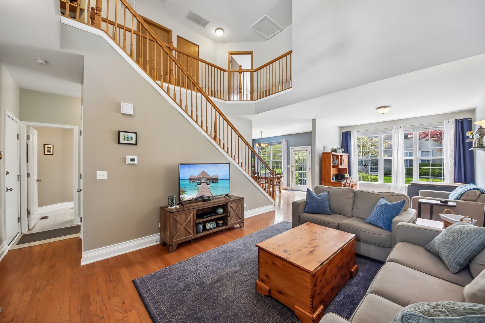 612 Shakespeare Drive, Grayslake, IL 60030