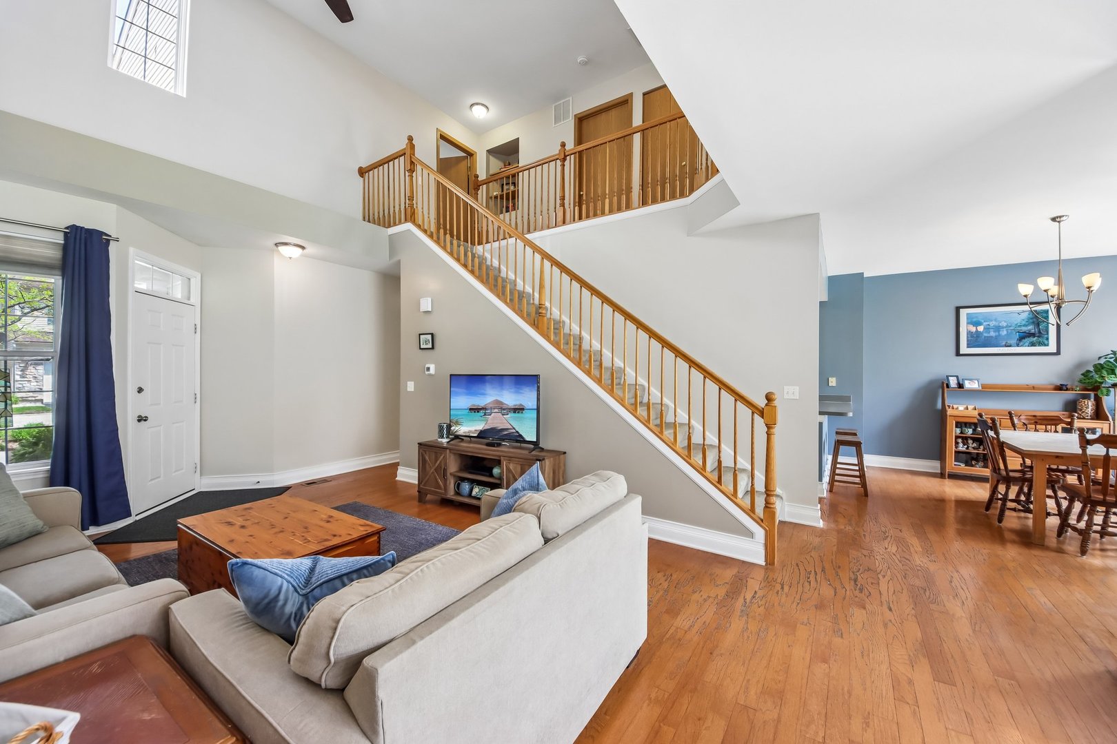 612 Shakespeare Drive, Grayslake, IL 60030