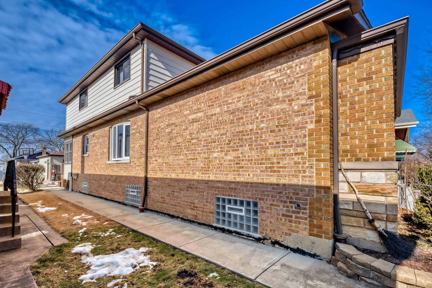 10030 S Washtenaw Avenue, Chicago, IL 60655