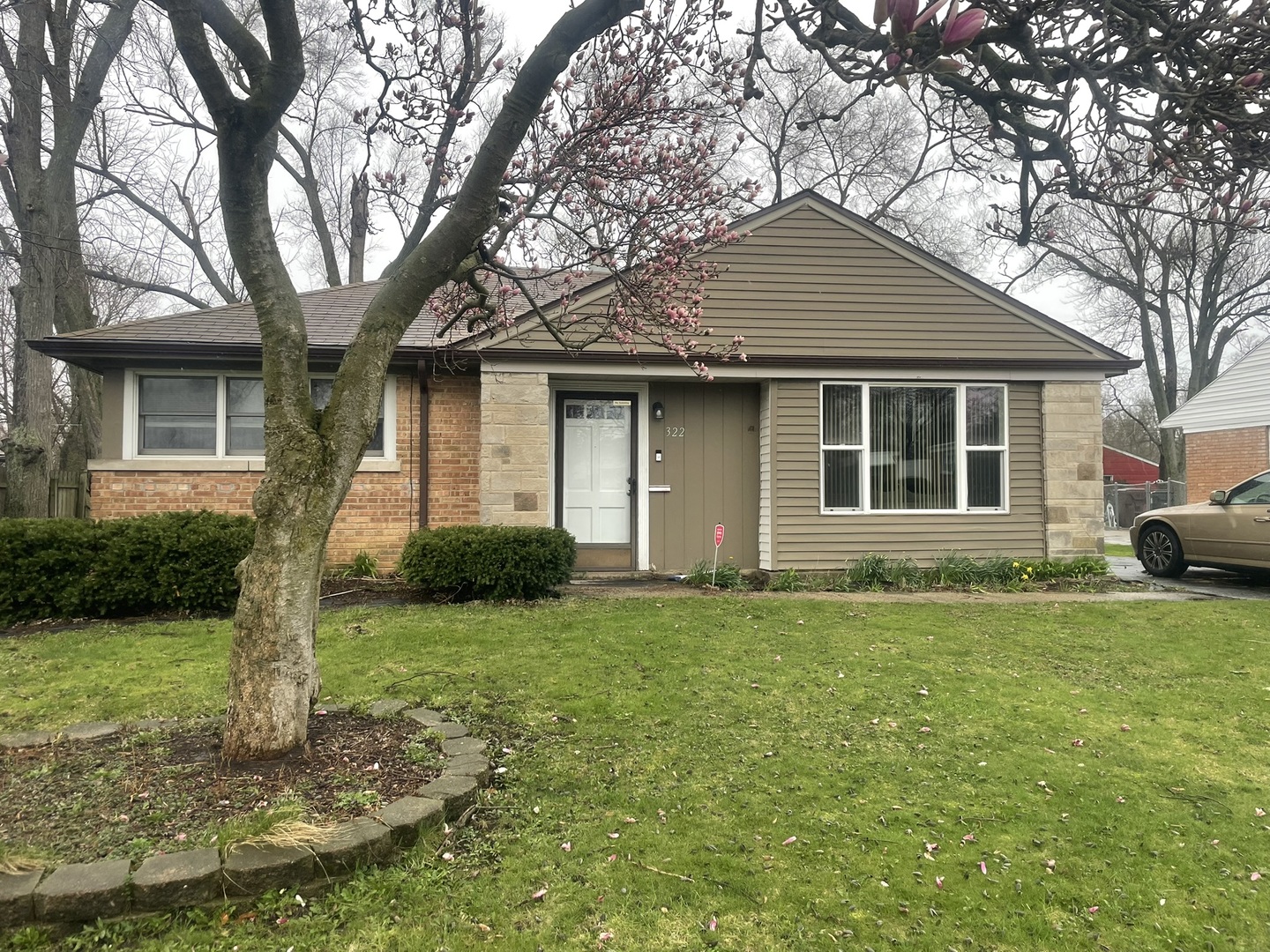 322 NASSAU Street, Park Forest, IL 60466