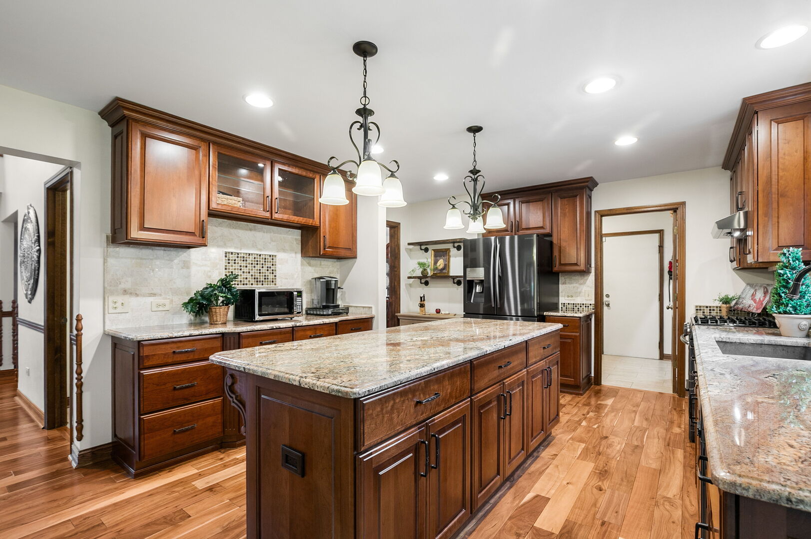 1049 Autumn Drive, Antioch, IL 60002