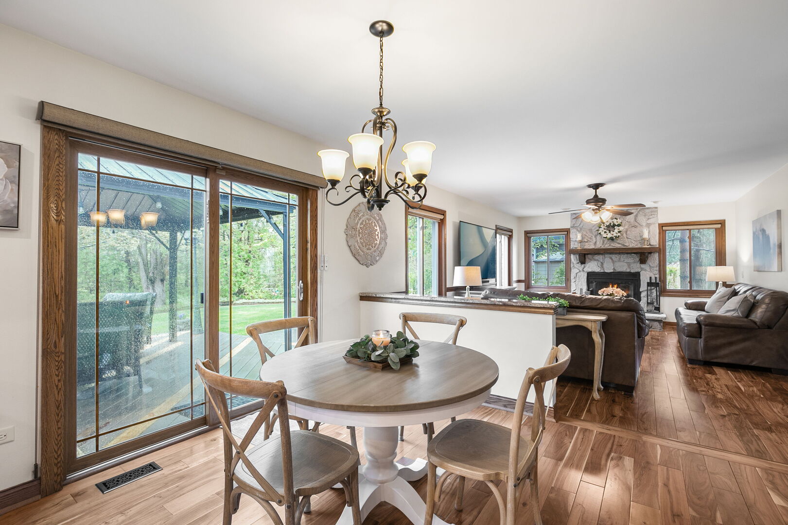 1049 Autumn Drive, Antioch, IL 60002