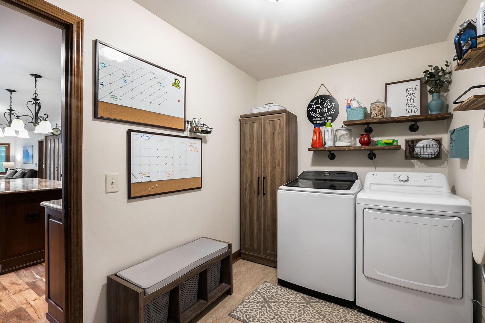 1049 Autumn Drive, Antioch, IL 60002