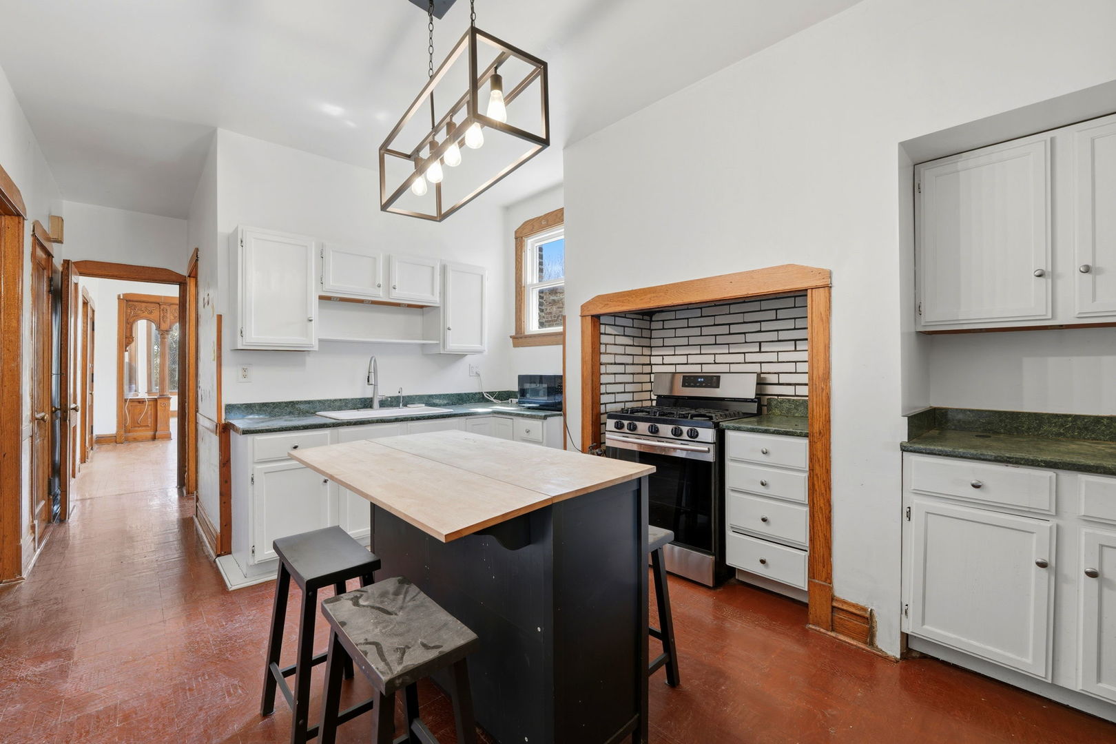 1526 N Springfield Avenue #2, Chicago, IL 60651