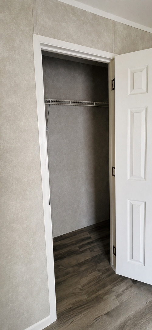 420 W Touhy Avenue #155, Des Plaines, IL 60018