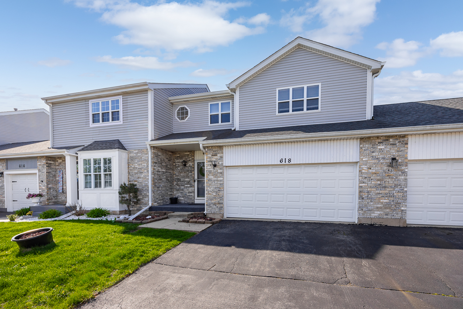 618 Glenhurst Court, Romeoville, IL 60446