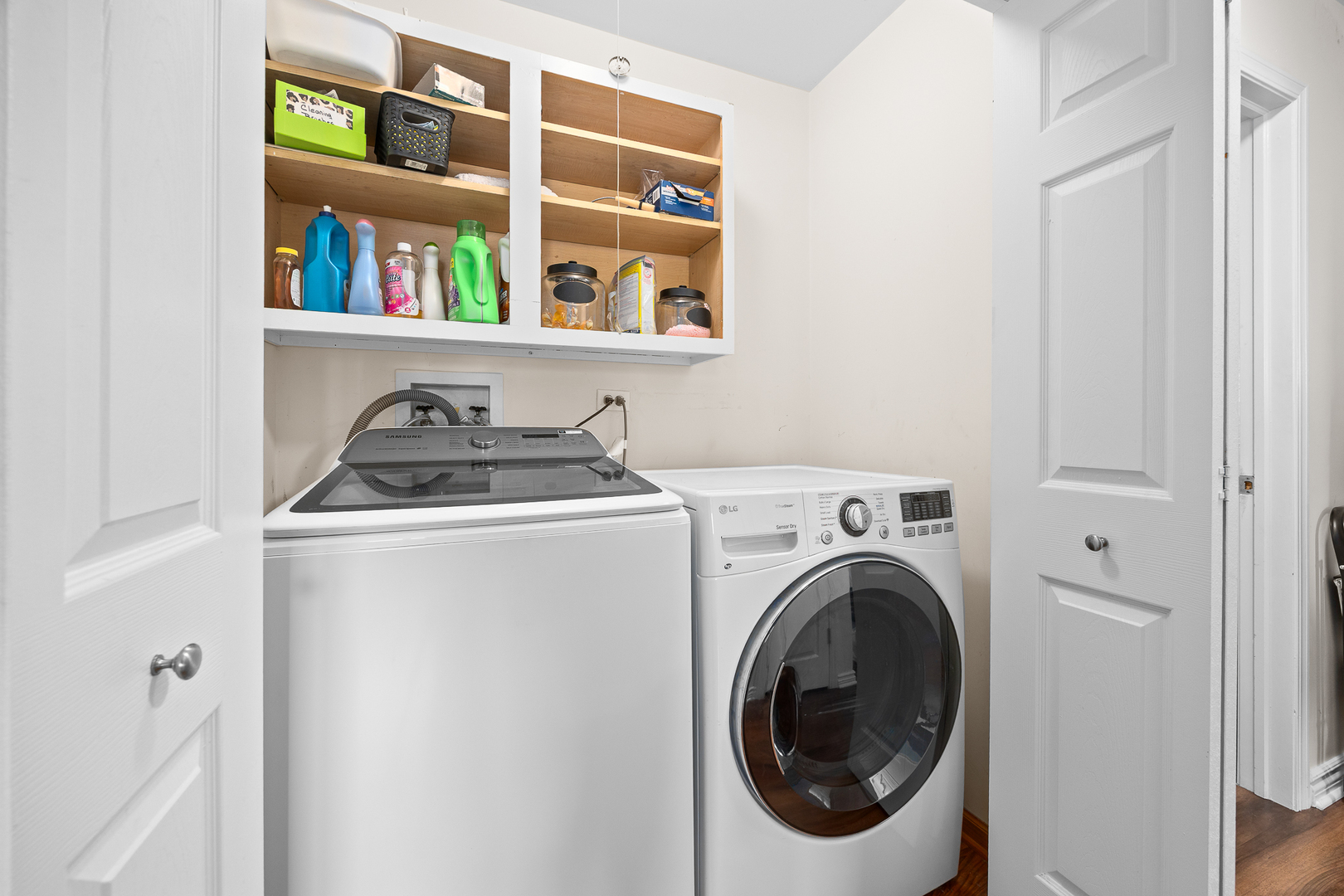 618 Glenhurst Court, Romeoville, IL 60446