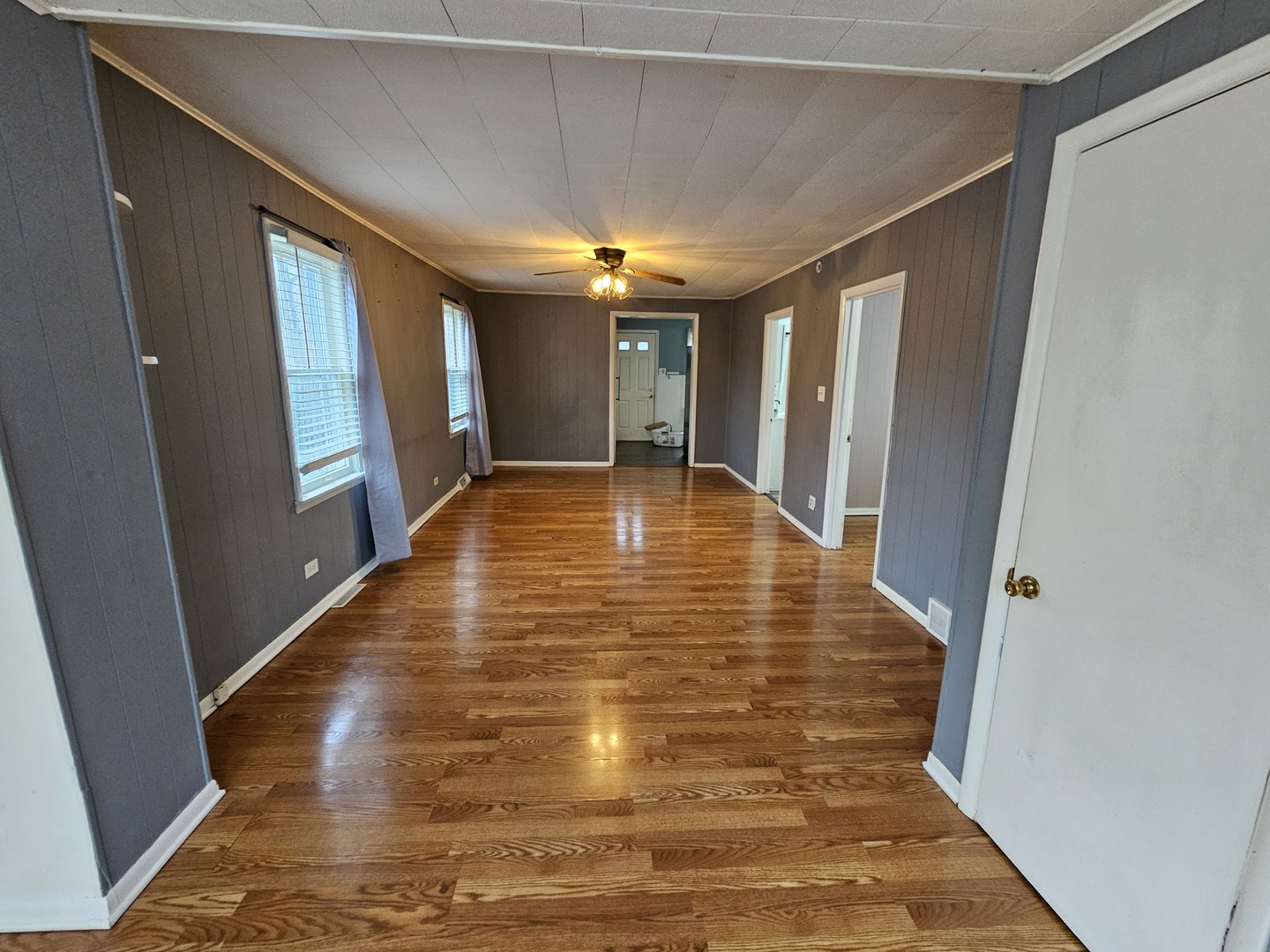 39101 N Walnut Street, Lake Villa, IL 60046