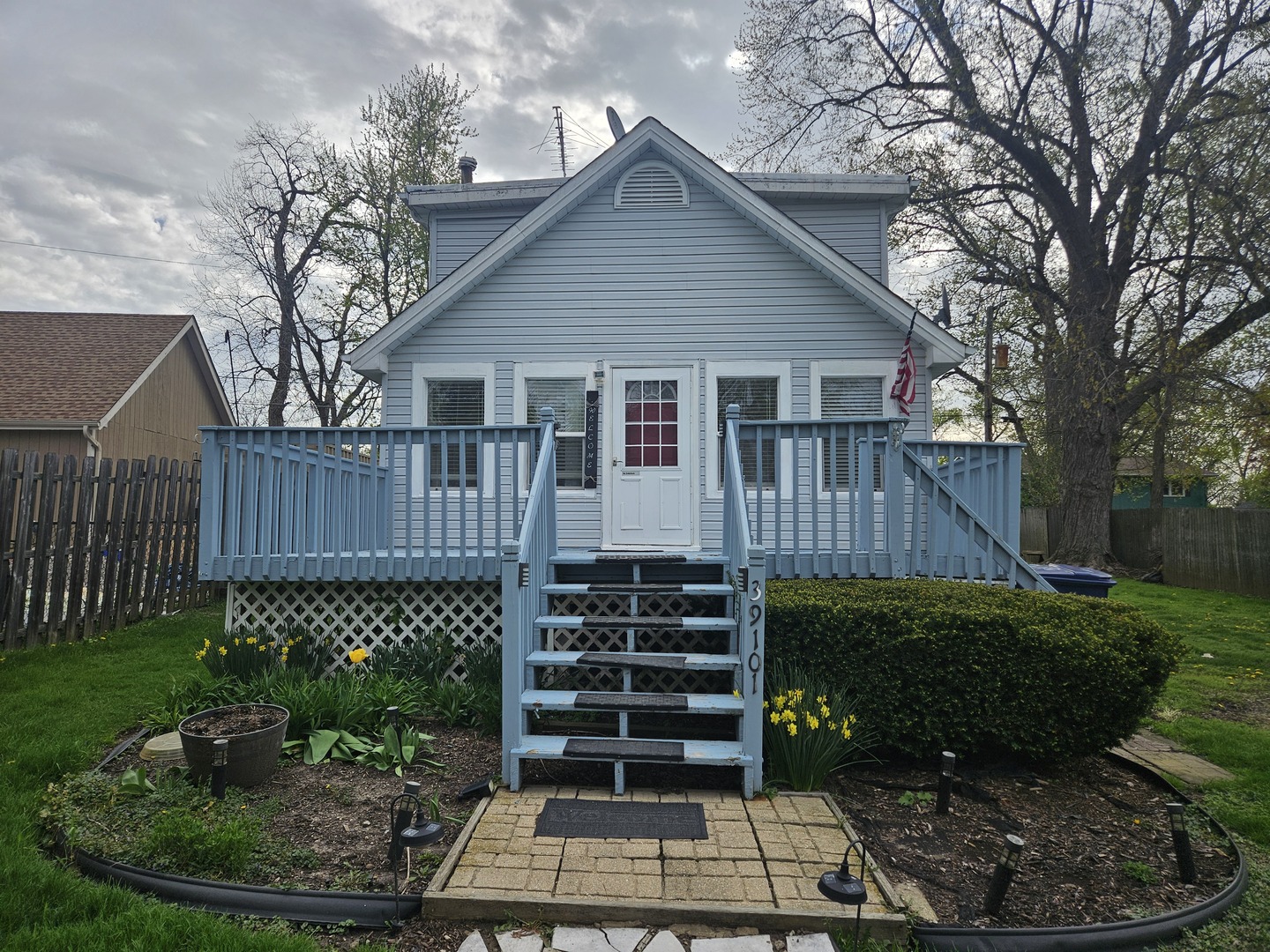 39101 N Walnut Street, Lake Villa, IL 60046