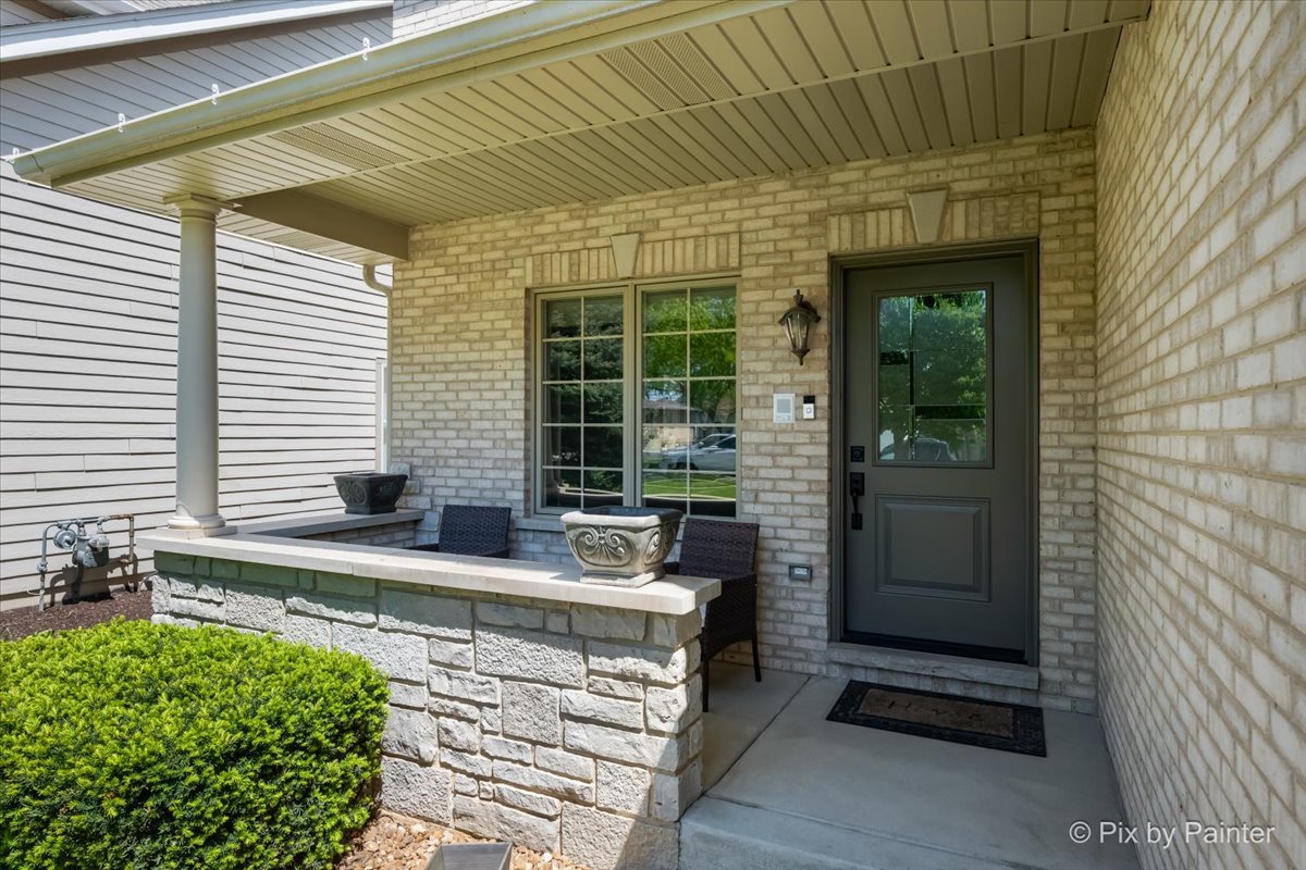 137 Oak Avenue, Wood Dale, IL 60191
