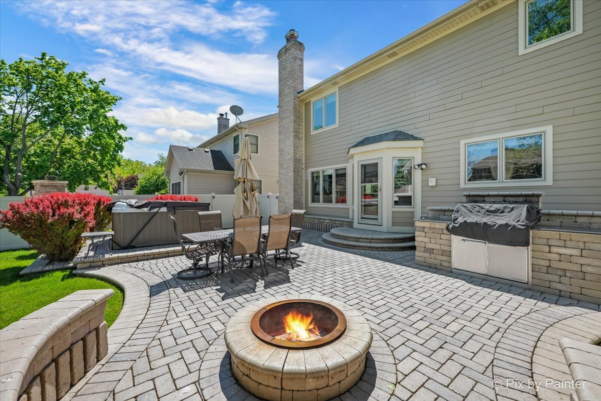 137 Oak Avenue, Wood Dale, IL 60191