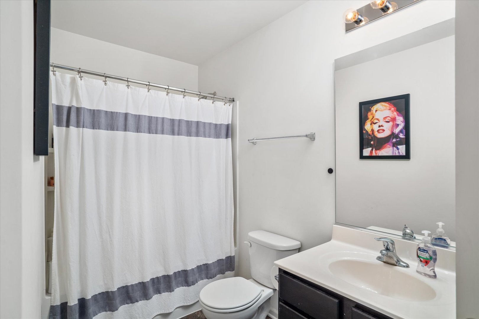 1813 Spinnaker Street, Pingree Grove, IL 60140