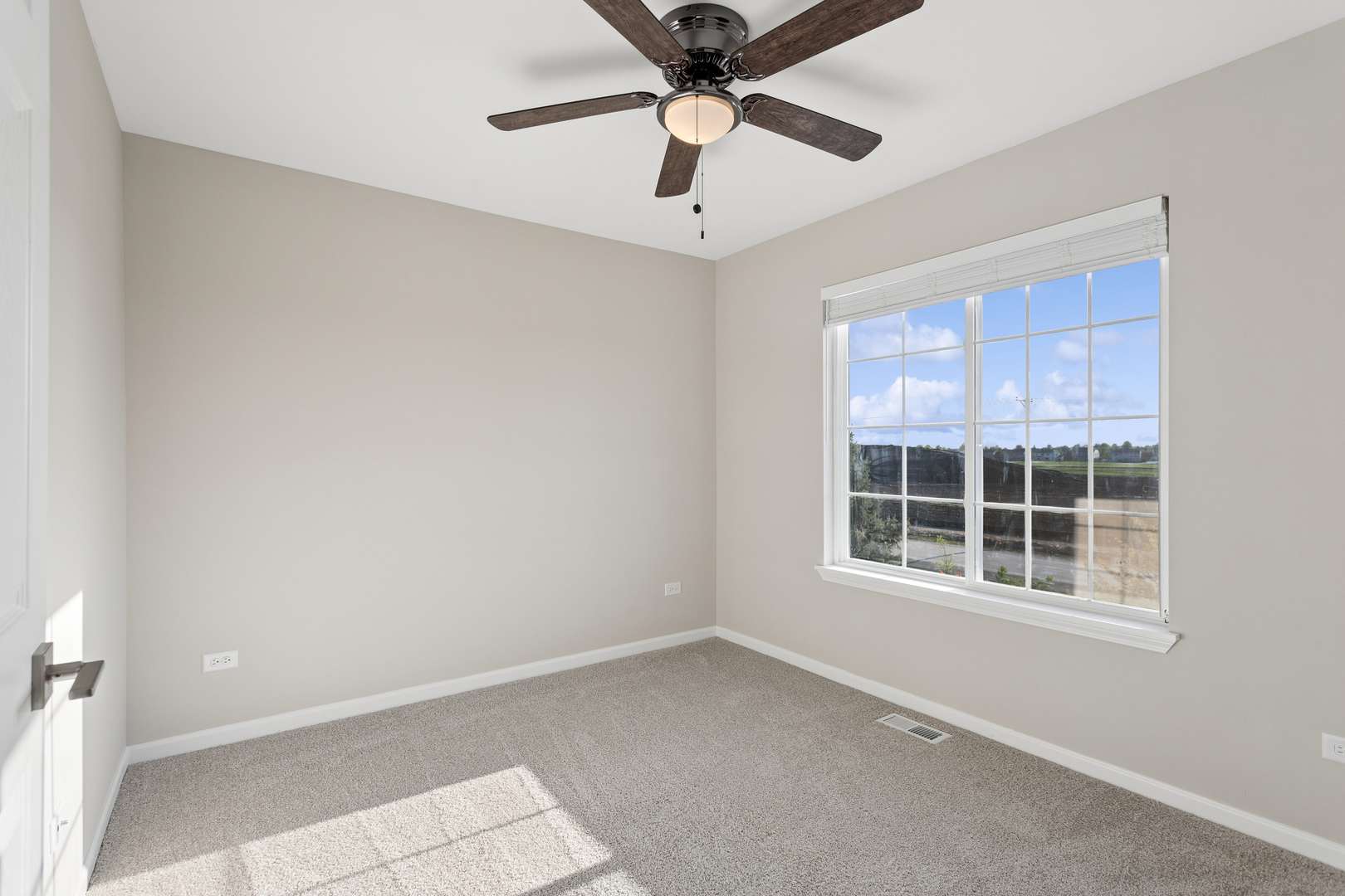 14606 Thomas Jefferson Drive #14606, Plainfield, IL 60544