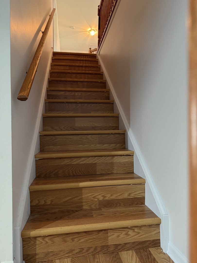 750 Majestic Drive, Algonquin, IL 60102