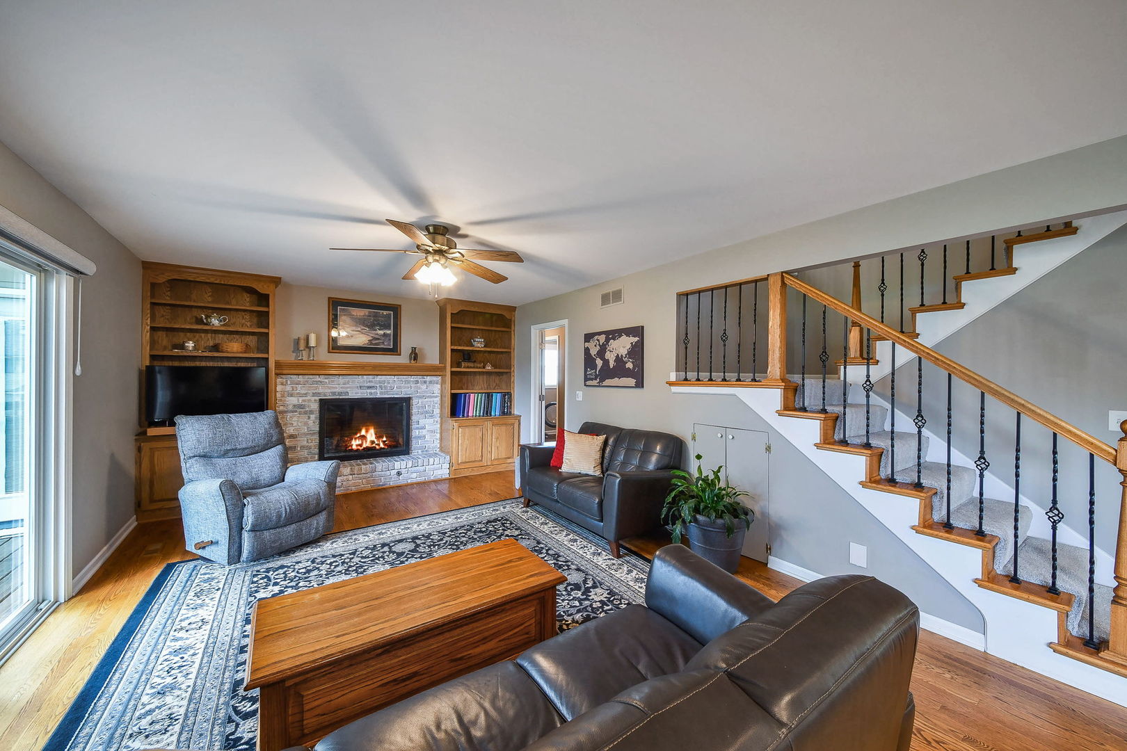 46 Sussex Court, Naperville, IL 60540