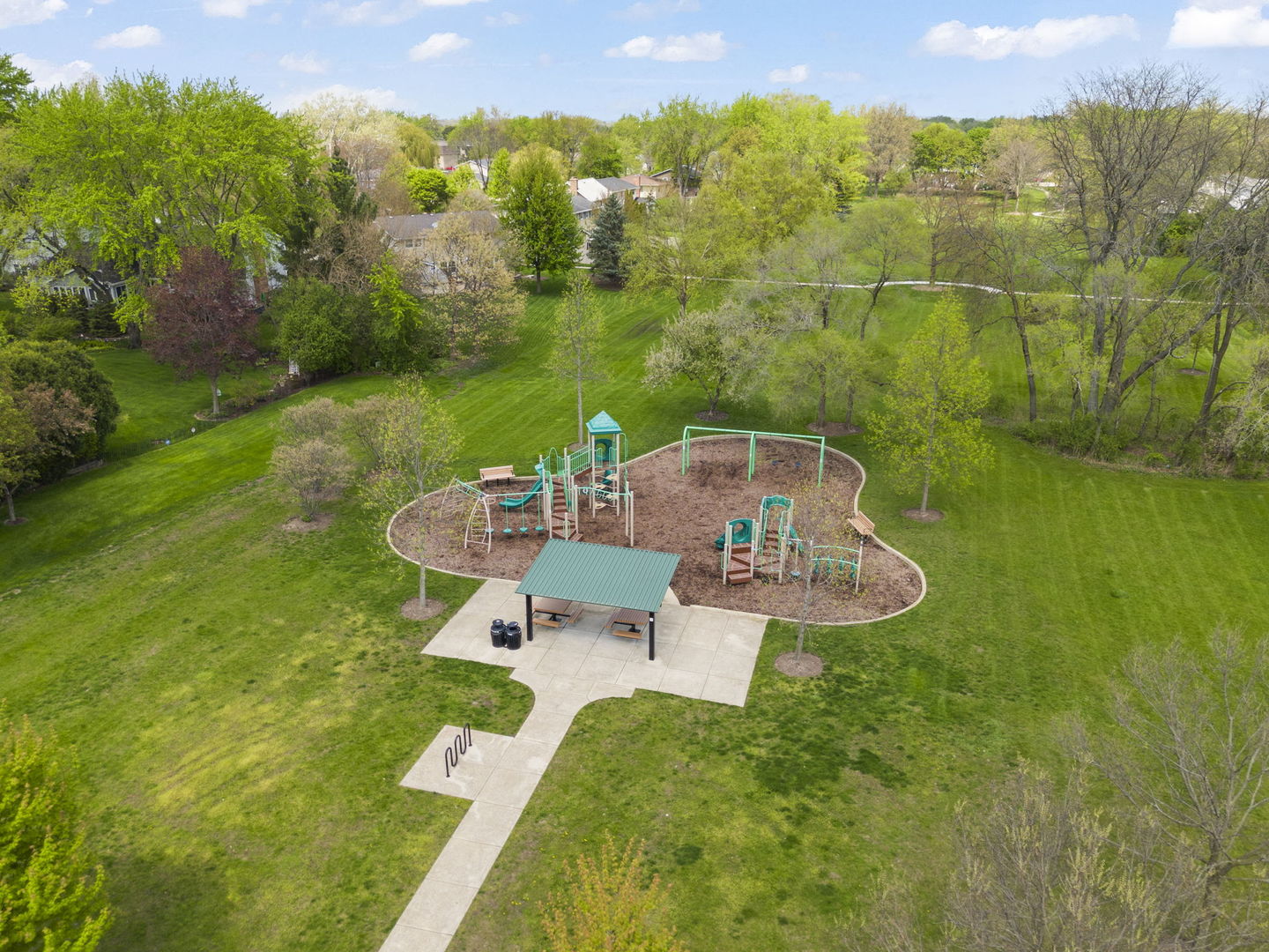 46 Sussex Court, Naperville, IL 60540