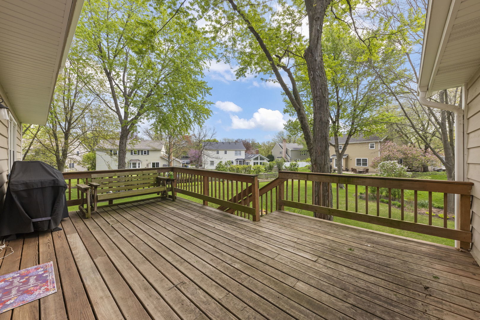 46 Sussex Court, Naperville, IL 60540
